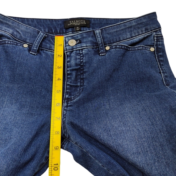 TALBOTS Flawless Five Pocket Cropped Capri Jeans Size 4P String Accent Casual - Picture 9 of 11